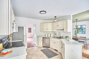 2 Creeks Edge Ct, Durham, NC 27713 - Photo 12