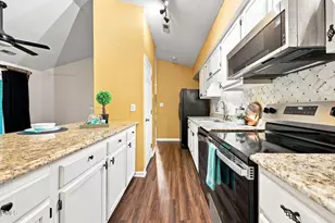 1300 Park Glen Dr, Raleigh, NC 27610 - Photo 6