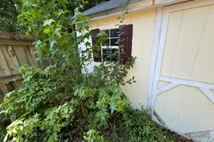 1016 Flower Round Ct, Raleigh, NC 27610 - Photo 20