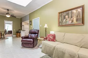 5317 Pine Dr, Raleigh, NC 27606 - Photo 8