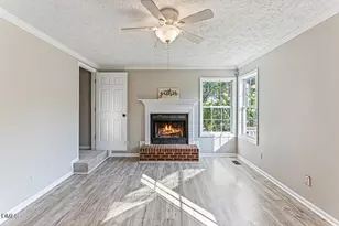 142 Richmond Park Dr, Cameron, NC 28326 - Photo 6