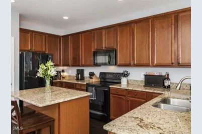 340 Kinellan Lane, Cary, NC 27519 - Photo 10