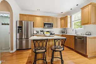 227 Kenmont Dr, Holly Springs, NC 27540 - Photo 4