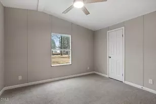 304 E Pope Ave, Kenly, NC 27542 - Photo 16