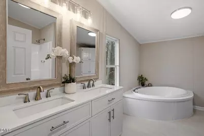 304 E Pope Avenue, Kenly, NC 27542 - Photo 22