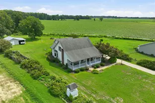 352 Carr Church Rd, Clinton, NC 28328 - Photo 1