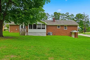 318 Crescent Dr, Clayton, NC 27520 - Photo 26