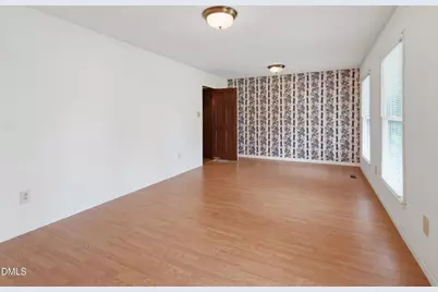 318 Crescent Drive, Clayton, NC 27520 - Photo 8