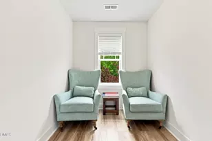 47 Hawk Point Rd, Chapel Hill, NC 27516 - Photo 22