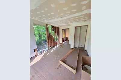120 W Rockspring Street, Henderson, NC 27536 - Photo 8