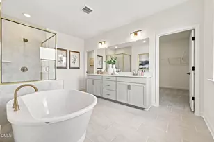 208 Gallant Pnes Dr, Holly Springs, NC 27540 - Photo 16