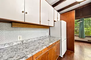 2205 Garden Pl, Raleigh, NC 27607 - Photo 8