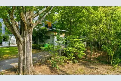 2205 Garden Place, Raleigh, NC 27607 - Photo 4