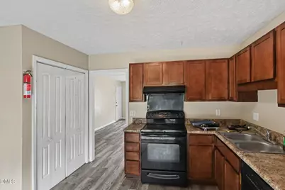 645 Mosswood, Fayetteville, NC 28311 - Photo 14