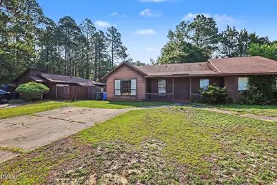 645 Mosswood, Fayetteville, NC 28311 - Photo 2