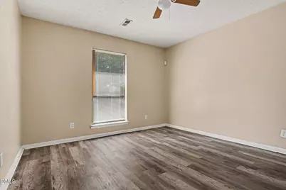 645 Mosswood, Fayetteville, NC 28311 - Photo 22