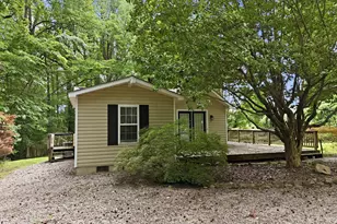 120 Carolina Ave, Oxford, NC 27565 - Photo 2