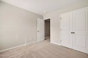 412 Barrington Key Dr, Zebulon, NC 27597 - Photo 18