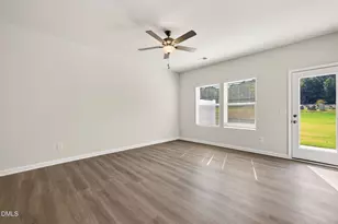 412 Barrington Key Dr, Zebulon, NC 27597 - Photo 10
