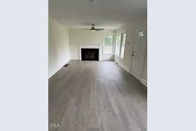 1009 W New Hampshire Avenue, Southern Pines, NC 28387 - Photo 4