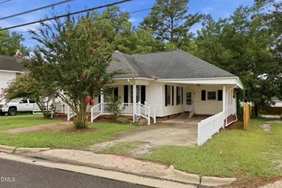 402 S 13th Street, Erwin, NC 28339 - Photo 2