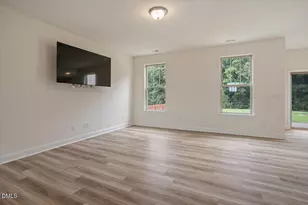 504 Yulee Dr, Zebulon, NC 27597 - Photo 8
