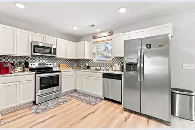 108 Forest Island Avenue, Smithfield, NC 27577 - Photo 12