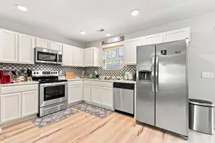 108 Forest Island Ave, Smithfield, NC 27577 - Photo 12