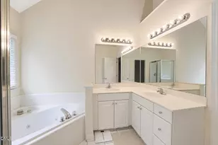 2002 Charlion Downs Ln, Apex, NC 27502 - Photo 14
