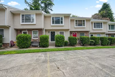 875 Martin Luther King Junior Boulevard #Apt 4, Chapel Hill, NC 27514 - Photo 1