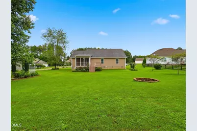 35 Hadleigh Way, Fuquay Varina, NC 27526 - Photo 24