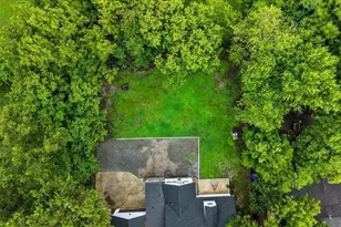 506 W Noble St, Selma, NC 27576 - Photo 10