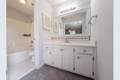 6124 Lake Trail Drive, Fayetteville, NC 28304 - Photo 14