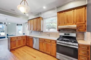 300 E 2nd St, Kenly, NC 27542 - Photo 16