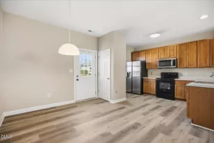 317 Commons Dr, Holly Springs, NC 27540 - Photo 8