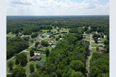 803 Mitchell Lane, Burlington, NC 27217 - Photo 2