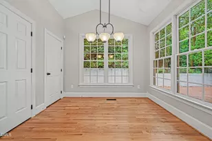 101 Collinson Dr, Chapel Hill, NC 27514 - Photo 14