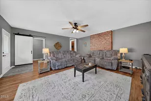 201 Ashby Ln, Goldsboro, NC 27530 - Photo 2