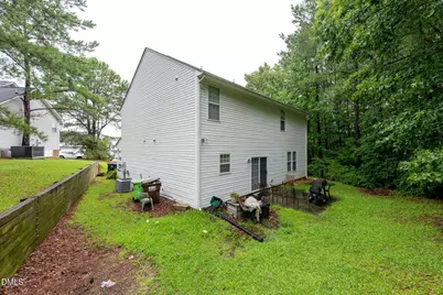 7104 Snodgrass Hill Court, Raleigh, NC 27610 - Photo 24