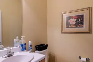 7104 Snodgrass Hill Ct, Raleigh, NC 27610 - Photo 10