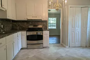 204 Drew St, Louisburg, NC 27549 - Photo 6