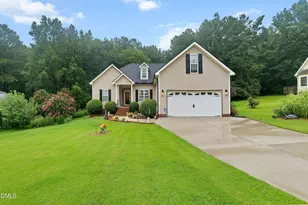 128 Redbud Dr, Clayton, NC 27520 - Photo 1