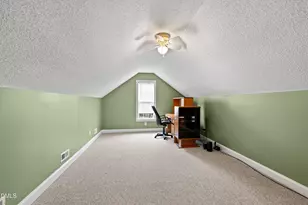 128 Redbud Dr, Clayton, NC 27520 - Photo 32