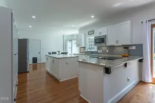 4705 Carolton Dr, Raleigh, NC 27606 - Photo 8