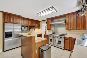 8824 Woodyhill Rd, Raleigh, NC 27613 - Photo 2