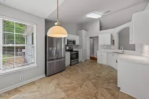 6800 Edwell Ct, Raleigh, NC 27617 - Photo 16