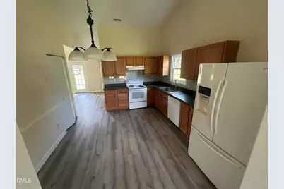 7313 Fribourg Court, Wendell, NC 27591 - Photo 4