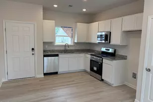 279 Courtside Dr, Dunn, NC 28334 - Photo 6