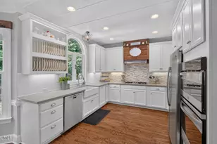 1903 Castalia Dr, Cary, NC 27513 - Photo 10