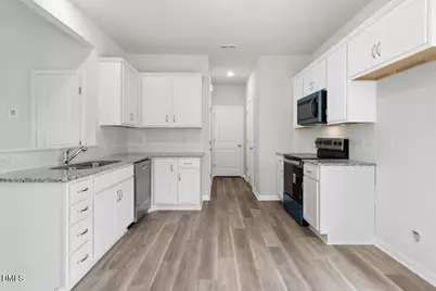 128 Hummingbird Grv Lane, Princeton, NC 27569 - Photo 10